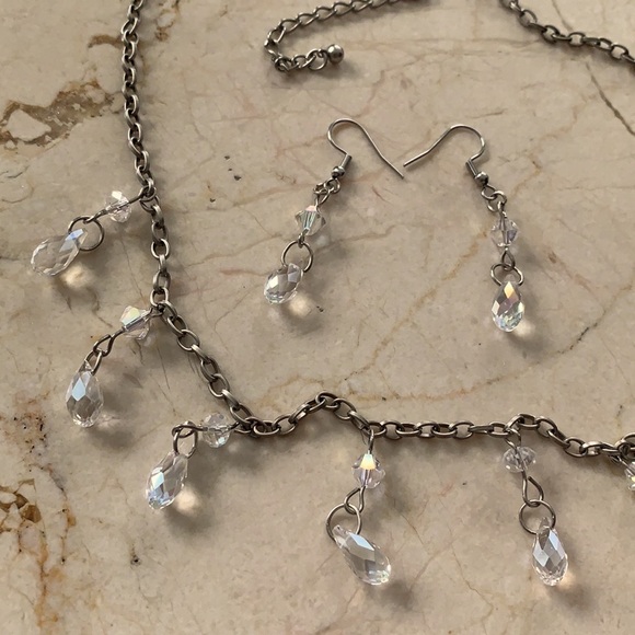 Gorgeous Austrian Crystal set necklace,earginsNWOT Liz Palacios inspired - Picture 14 of 17